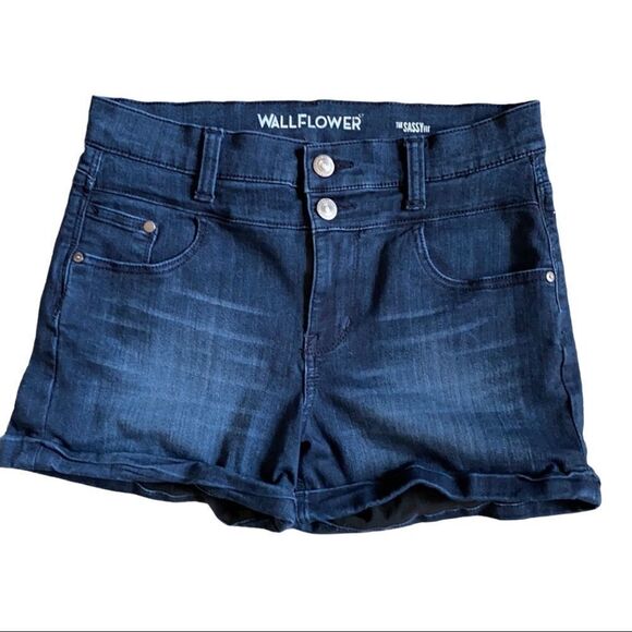 Wallflower Women’s High Rise Jean Shorts - Picture 1 of 10